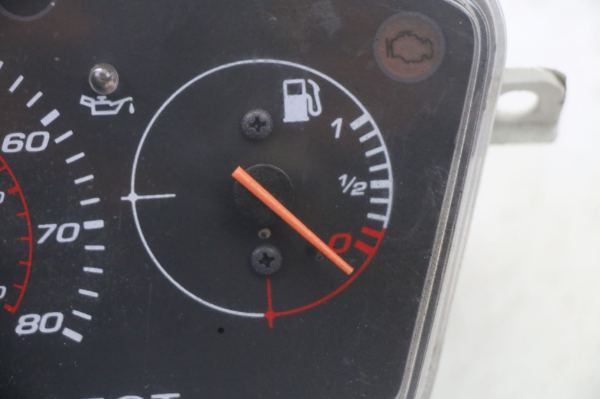 photo de SPEEDOMETER PEUGEOT STREETZONE I 2T 50 (2018 - 2020)