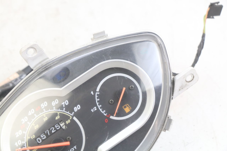 photo de SPEEDOMETER PEUGEOT TWEET 4T 50 (2018 - 2020)