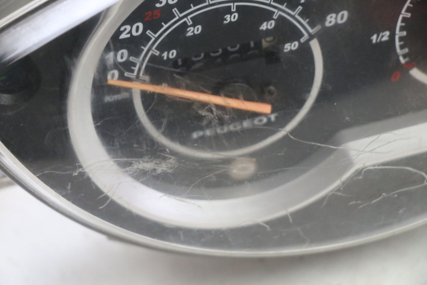 photo de SPEEDOMETER PEUGEOT TWEET PRO CARGO 50 (2018 - 2020) - Alternative perspective