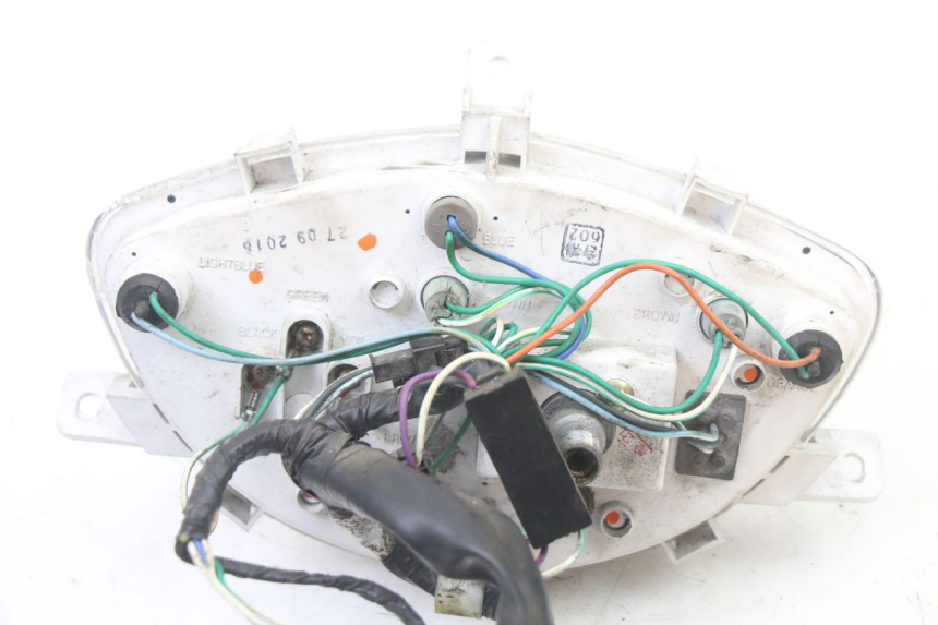 photo de SPEEDOMETER PEUGEOT TWEET PRO CARGO 50 (2018 - 2020) - Surface and material condition