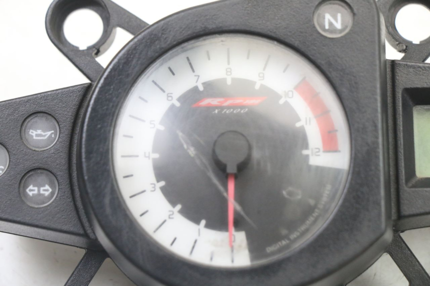 photo de SPEEDOMETER YAMAHA TZR 50 (2008 - 2016) - Zoom on usage condition