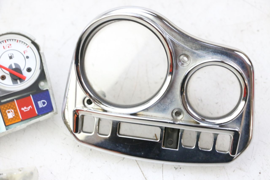 photo de SPEEDOMETER PIAGGIO VESPA S 2T 50 (2007 - 2014)