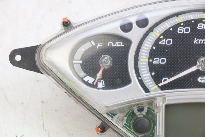 photo de SPEEDOMETER YAMAHA X-MAX XMAX 250 (2006 - 2009)