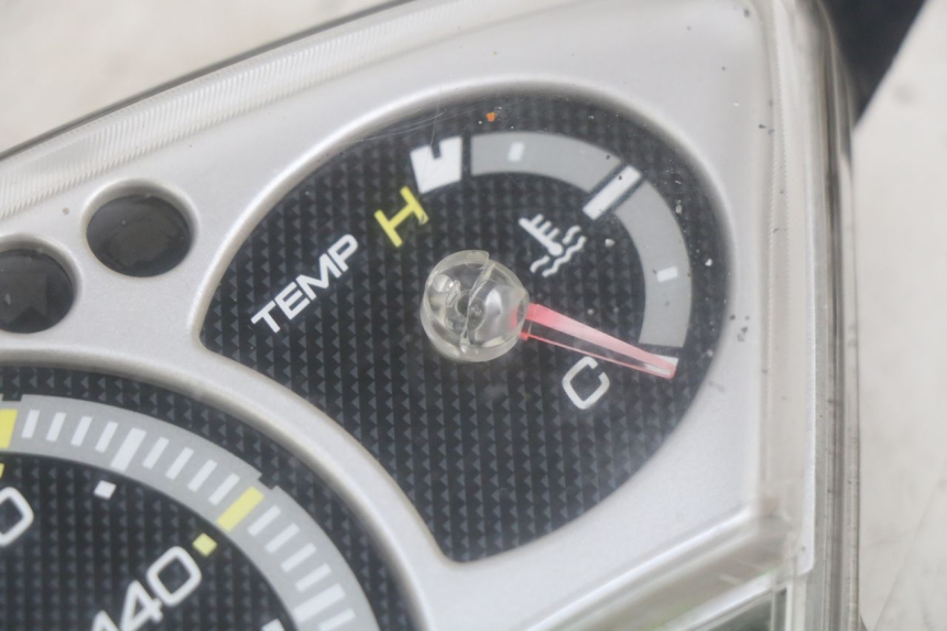 photo de SPEEDOMETER YAMAHA X-MAX XMAX 250 (2006 - 2009)