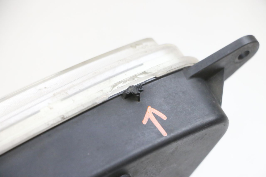 photo de SPEEDOMETER YAMAHA XMAX X-MAX 125 (2006 - 2009) - Fixing points details