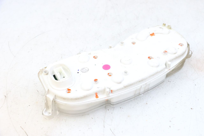 photo de SPEEDOMETER YAMAHA X-MAX XMAX 125 (2010 - 2013) - Markings and original references