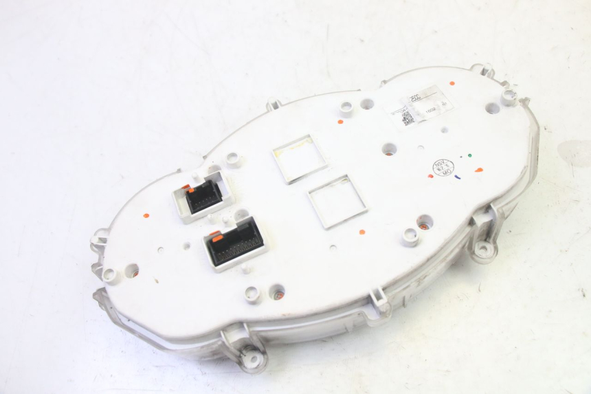 photo de SPEEDOMETER PIAGGIO XEVO - X EVO 125 (2007 - 2016)