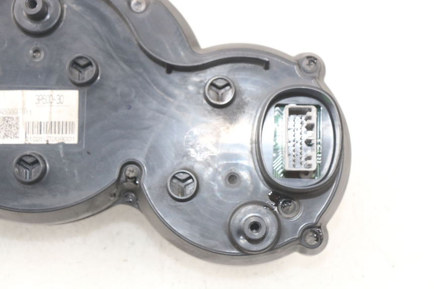 photo de SPEEDOMETER YAMAHA FJR ABS 1300 (2006 - 2012)