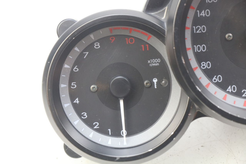 photo de SPEEDOMETER YAMAHA FJR ABS 1300 (2006 - 2012)