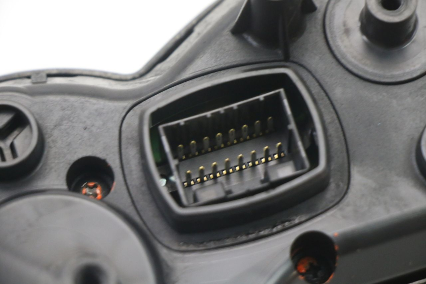 photo de SPEEDOMETER YAMAHA XJ6 ABS 600 (2008 - 2016)