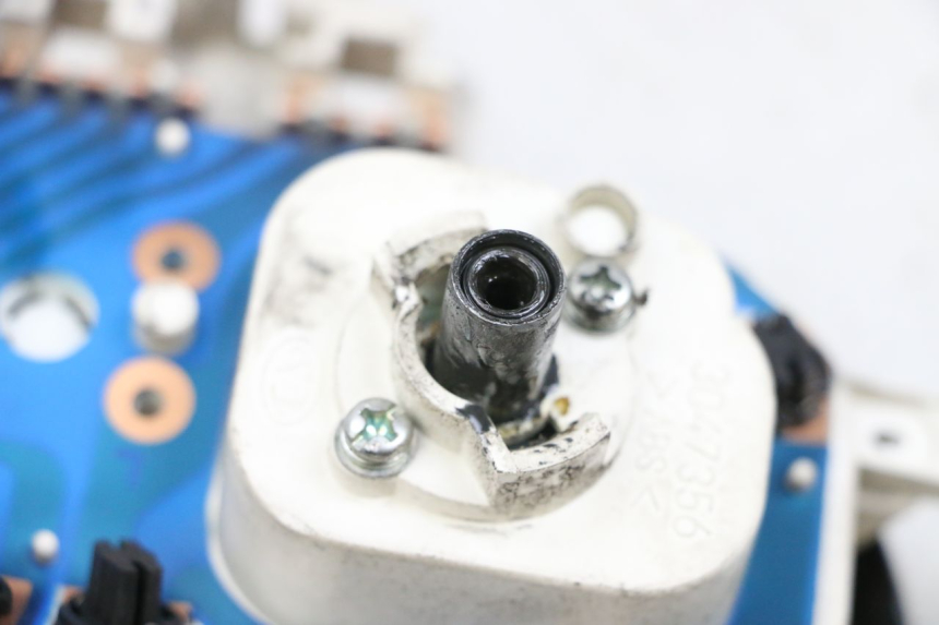 photo de SPEEDOMETER PIAGGIO ZIP 2T 50 (2009 - 2019) - Alternative perspective