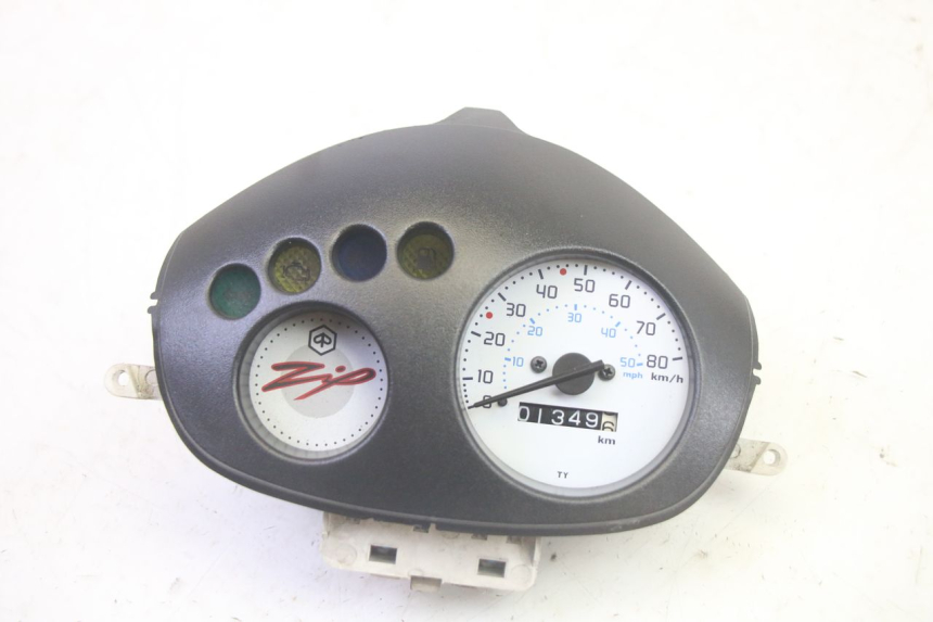 photo de SPEEDOMETER PIAGGIO ZIP 4T 50 (2018 - 2020) - Main view