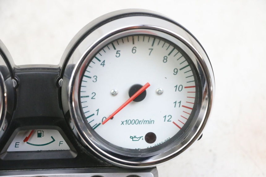 photo de SPEEDOMETER KAWASAKI ZR 7 750 (1999 - 2001) - Focus on structure
