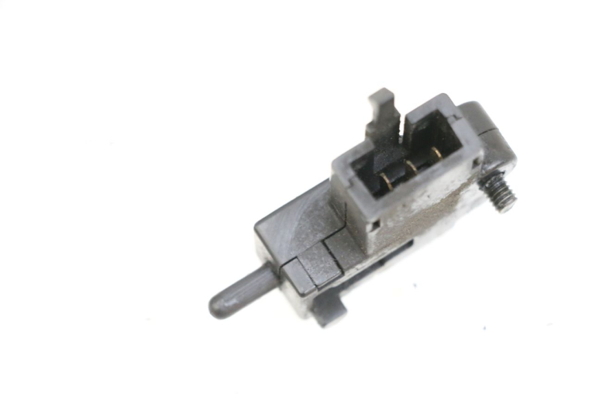 photo de CLUTCH SWITCH KAWASAKI GPZ RX 1000 (1986 - 1988) - Alternative perspective