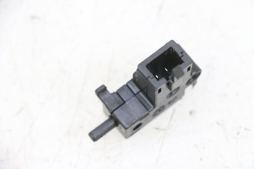 photo de CLUTCH SWITCH YAMAHA TDM ABS 900 (2002 - 2014) - Zoom on usage condition
