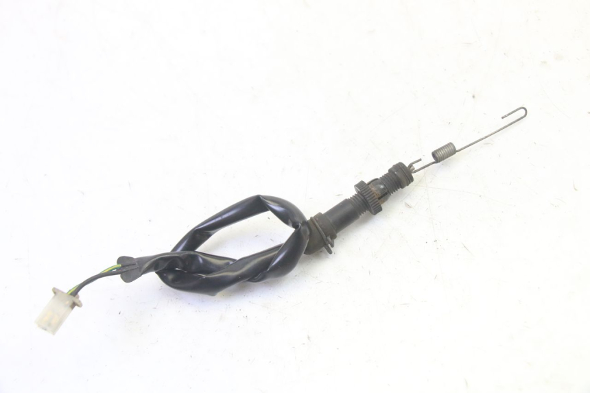 photo de REAR STOP LIGHT SWITCH HONDA CBF 125 (2009 - 2015)