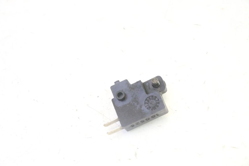 photo de REAR STOP LIGHT SWITCH KYMCO DINK STREET 125 (2009 - 2014)