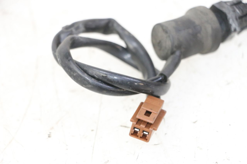 photo de REAR BRAKE LIGHT SWITCH YAMAHA FJR ABS 1300 (2006 - 2012)