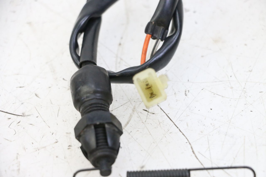photo de REAR STOP LIGHT SWITCH SUZUKI GSR 750 (2011 - 2017)