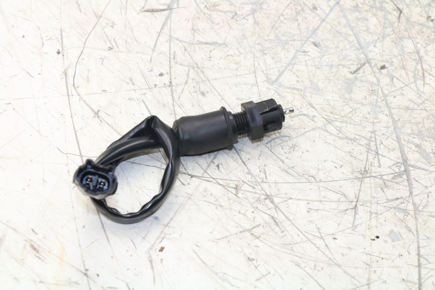 photo de REAR STOP LIGHT SWITCH KAWASAKI ER-6 ER6 N 650 (2009 - 2011)