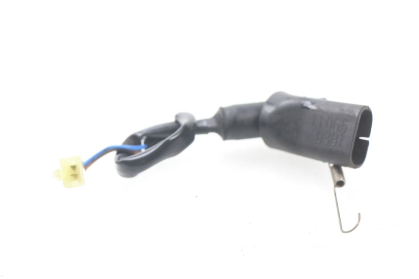 photo de REAR STOP LIGHT SWITCH KAWASAKI Z ABS 750 (2007 - 2013)