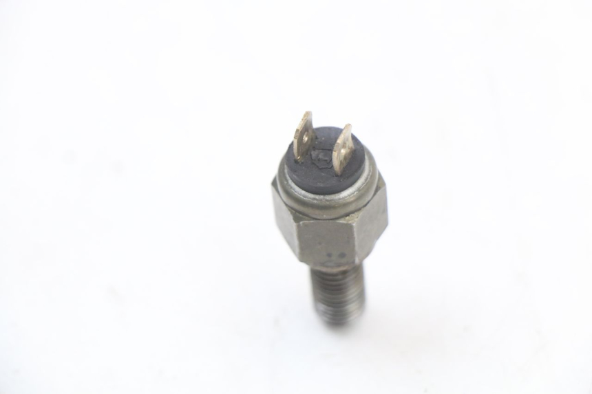 photo de REAR BRAKE LIGHT SWITCH KEEWAY TX 50 (2008 - 2015)