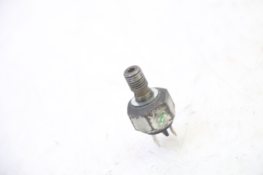 photo de REAR STOP LIGHT SWITCH TRIUMPH SPRINT 900 (1995 - 1998)