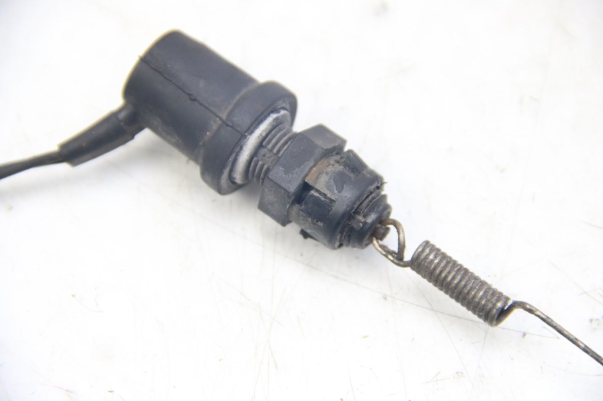 photo de REAR BRAKE LIGHT SWITCH YAMAHA SR 125 (1982 - 2003)
