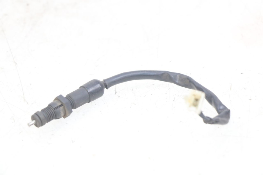 photo de REAR BRAKE LIGHT SWITCH DAELIM VL DAYSTAR 125 (2000 - 2011)