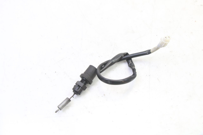 photo de REAR STOP LIGHT SWITCH YAMAHA XJ6 ABS 600 (2008 - 2016)
