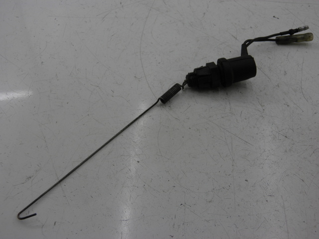 photo de REAR BRAKE LIGHT SWITCH YAMAHA SR 125 (1982 - 2003)