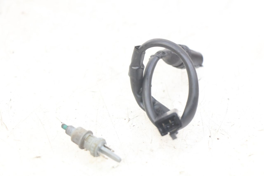 photo de STOP LIGHT SWITCH YAMAHA BW'S EASY 50 (2013 - 2016)