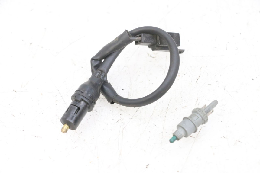 photo de STOP LIGHT SWITCH YAMAHA BW'S EASY 50 (2013 - 2016) - Main view