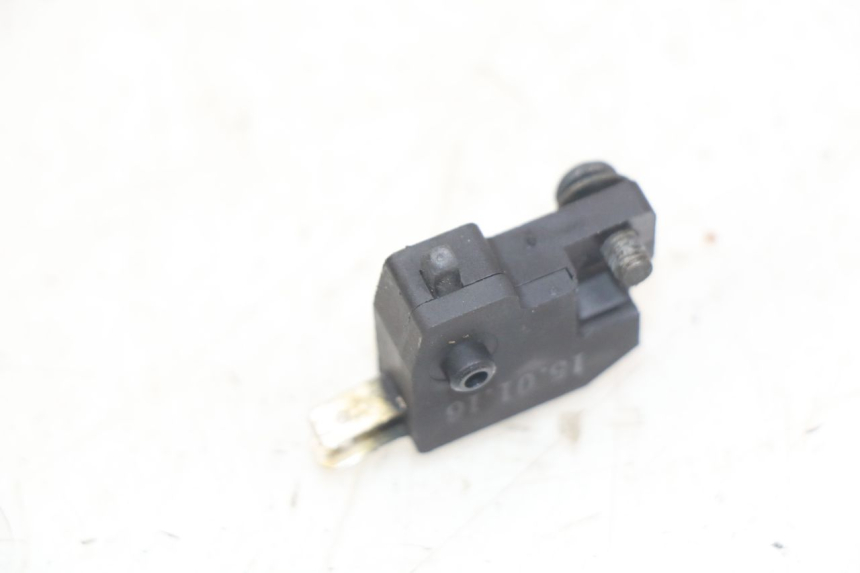photo de RIGHT BRAKE LIGHT SWITCH KYMCO AGILITY NAKED RENOUVO 2T 50 (2011 - 2018)