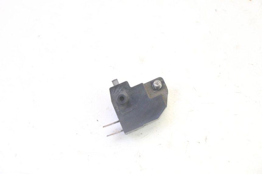 photo de RIGHT BRAKE LIGHT SWITCH SUZUKI BURGMAN 125 (2007 - 2014)