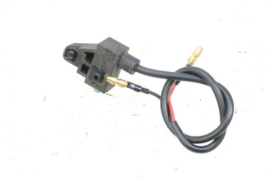 photo de RIGHT STOP LIGHT SWITCH SEGWAY NINEBOT E125S 1 (2022 - 2026) - Zoom on usage condition