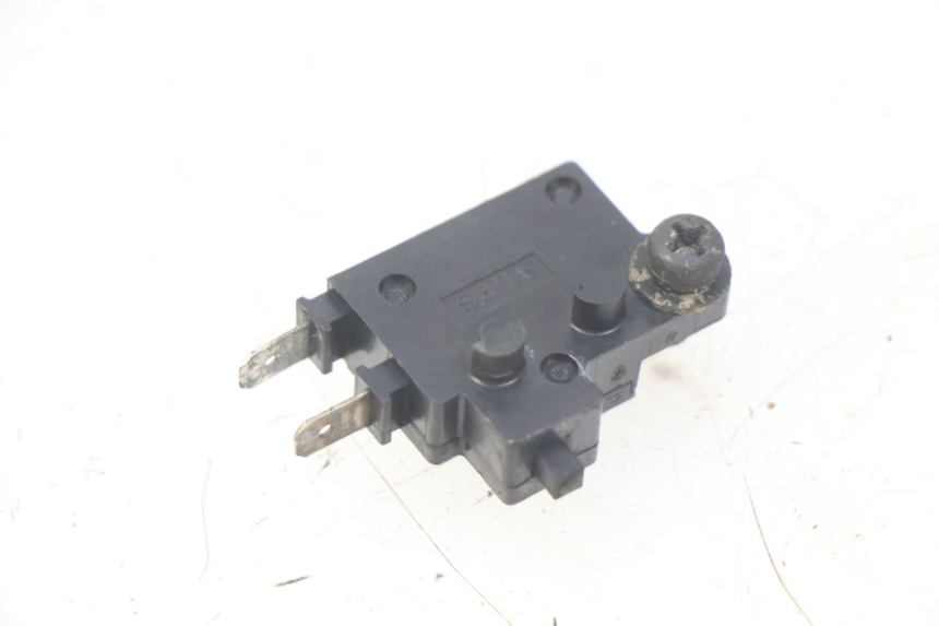 photo de RIGHT STOP LIGHT SWITCH HONDA FES PANTHEON 125 (2003 - 2007)