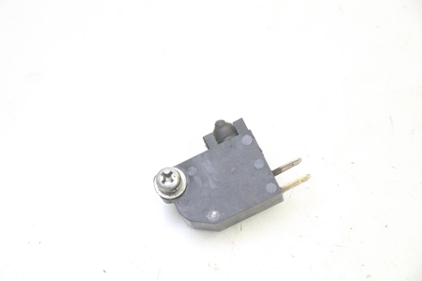 photo de RIGHT STOP LIGHT SWITCH SUZUKI GSR 750 (2011 - 2017)