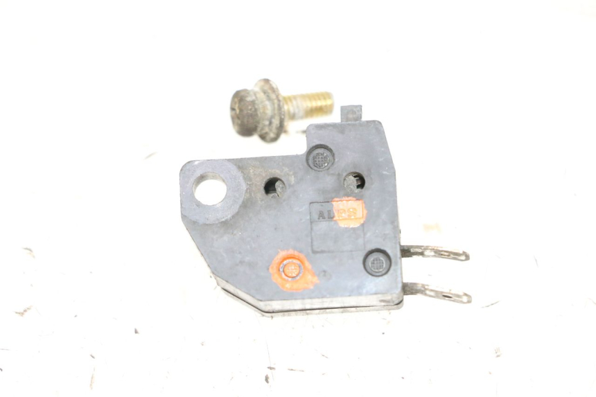 photo de RIGHT STOP LIGHT SWITCH SUZUKI GSXR GSX-R 1000 (2003 - 2004) - Main view