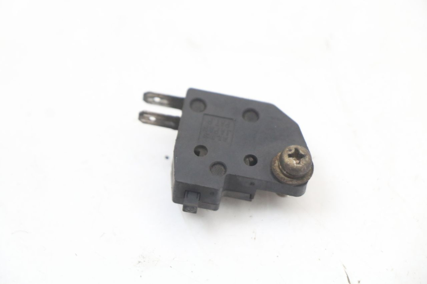 photo de RIGHT STOP LIGHT SWITCH SUZUKI GZ MARAUDER 125 (1998 - 2004)