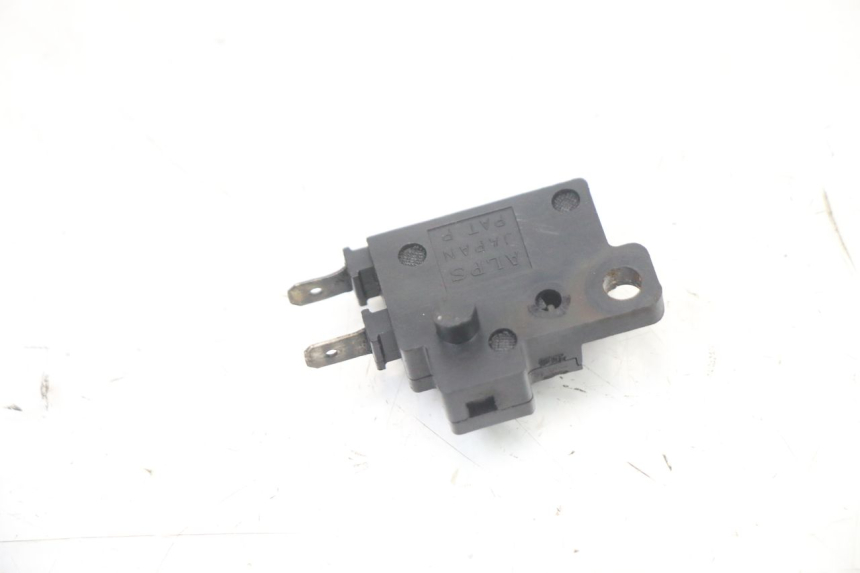 photo de RIGHT STOP LIGHT SWITCH HONDA VT C2 SHADOW 750 (1997 - 2001)