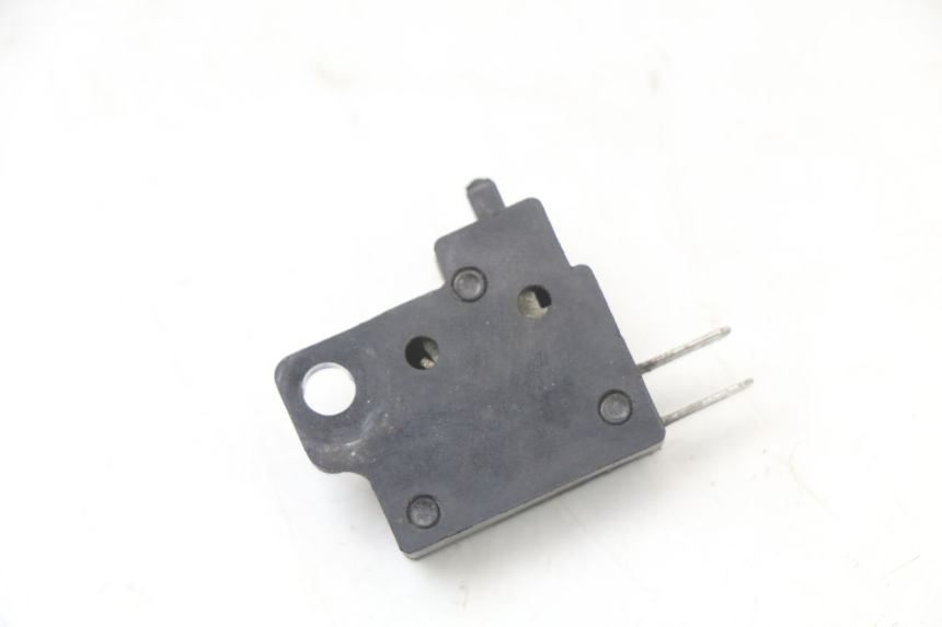 photo de RIGHT STOP LIGHT SWITCH HYOSUNG GTR 125 (2006 - 2008)