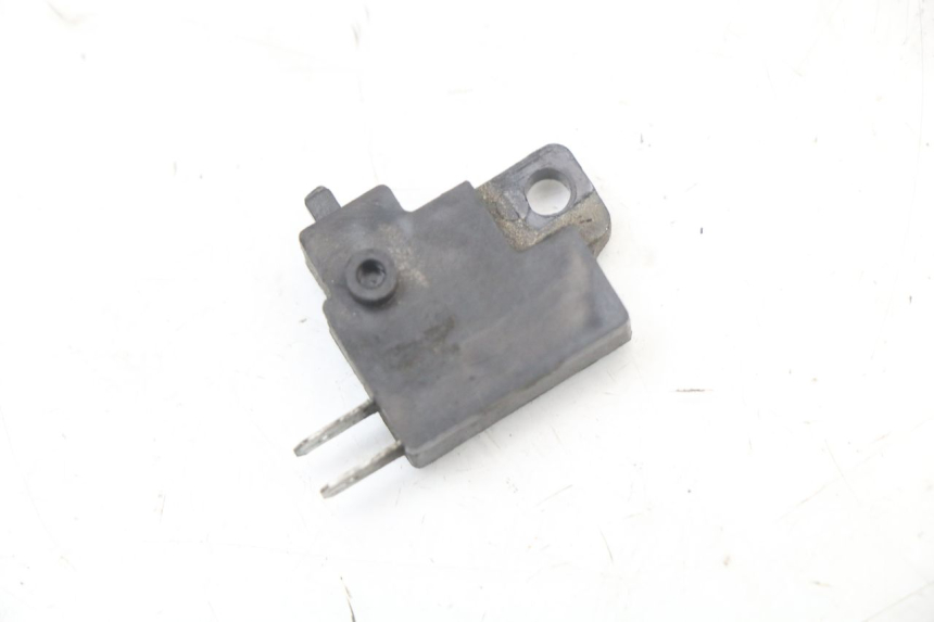 photo de RIGHT STOP LIGHT SWITCH HYOSUNG GTR 125 (2006 - 2008)