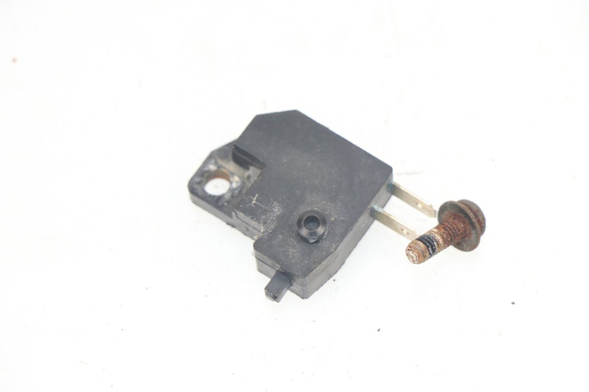 photo de RIGHT BRAKE LIGHT SWITCH KYMCO AGILITY 4T 50 (2005 - 2018)