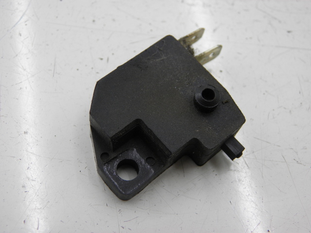 photo de RIGHT STOP LIGHT SWITCH KYMCO AGILITY CITY 4T 50 (2008 - 2016) - Component detail