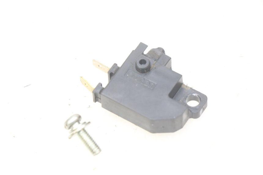 photo de RIGHT BRAKE LIGHT SWITCH YAMAHA N-MAX NMAX 125 (2017 - 2020)