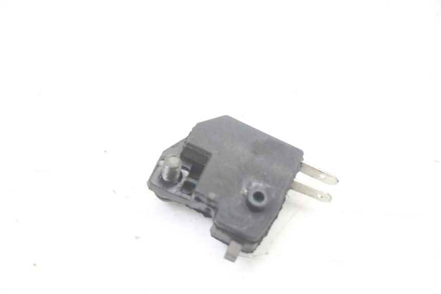 photo de RIGHT STOP LIGHT SWITCH PEUGEOT TREKKER TKR 50 (2005 - 2014)