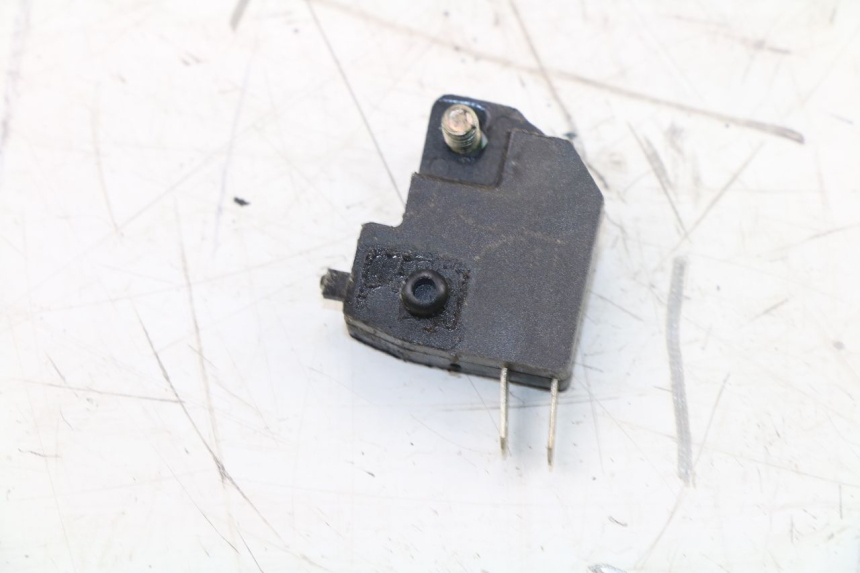 photo de RIGHT STOP LIGHT SWITCH TNT MOTOR ROMA 10' 2T 50 (2011 - 2018)