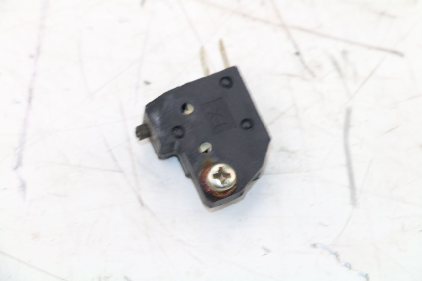 photo de RIGHT STOP LIGHT SWITCH TNT MOTOR ROMA 10' 2T 50 (2011 - 2018)