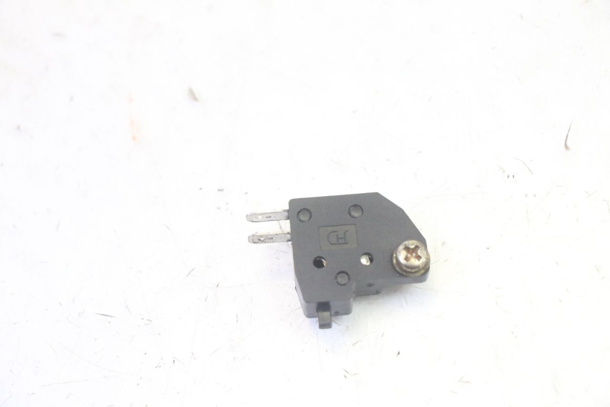 photo de RIGHT STOP LIGHT SWITCH TNT MOTOR ROMA 10' 4T 50 (2019 - 2022) - Component detail